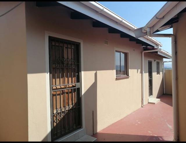 1 BEDROOM PROPERTY TO RENT IN UMLAZI